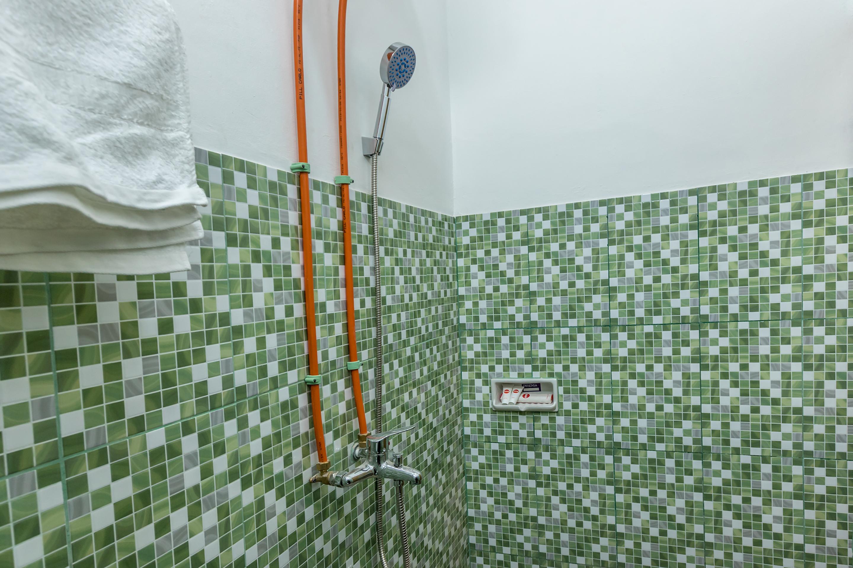 Super Oyo 1487 Residence Khoe Jakarta Bagian luar foto