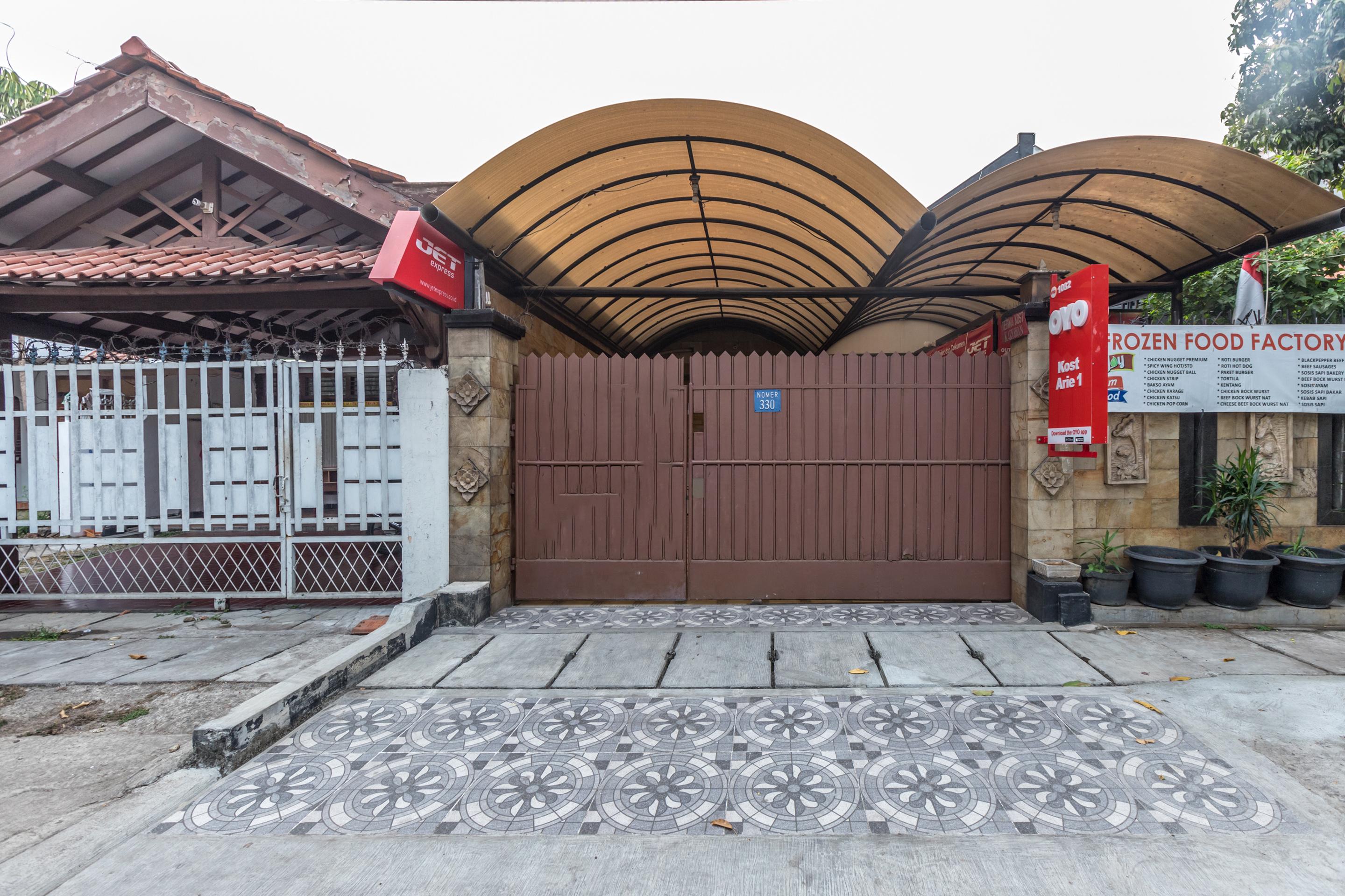Super Oyo 1487 Residence Khoe Jakarta Bagian luar foto