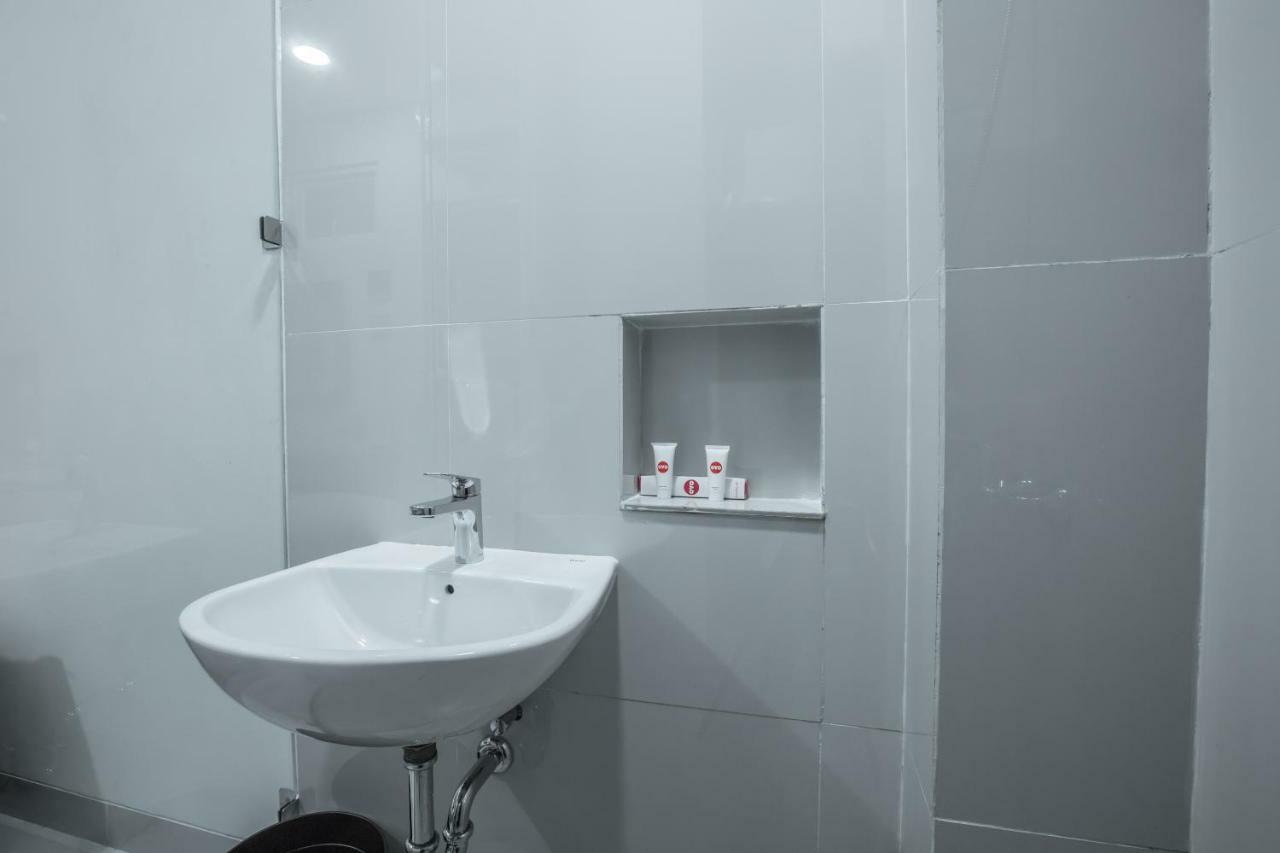 Super Oyo 1487 Residence Khoe Jakarta Bagian luar foto