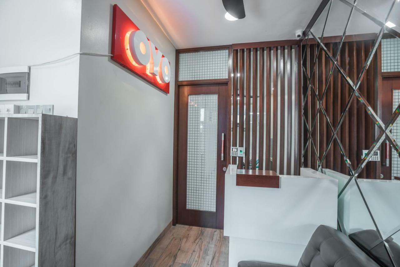 Super Oyo 1487 Residence Khoe Jakarta Bagian luar foto