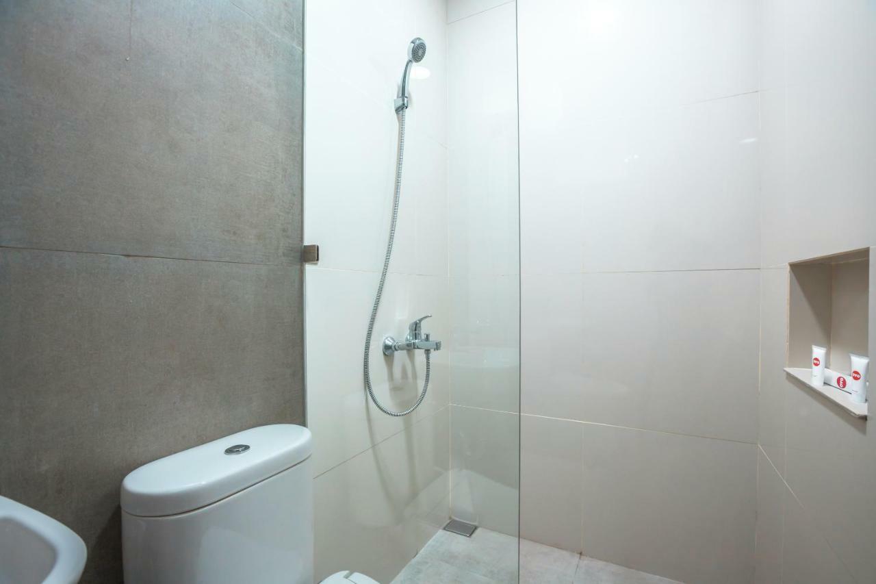Super Oyo 1487 Residence Khoe Jakarta Bagian luar foto